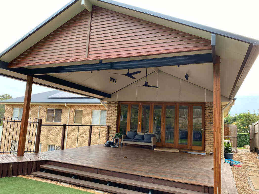 DIY Free-standing insulated Gable in footing