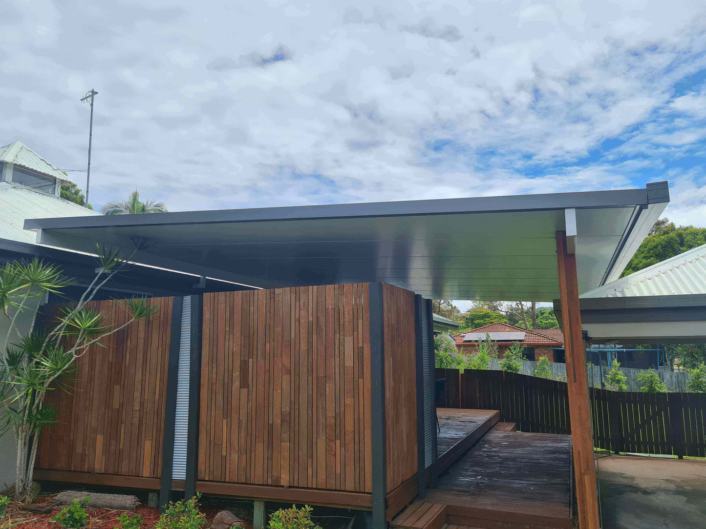 Insulated Patio/Carport Flyover 8.5 x 3.0m