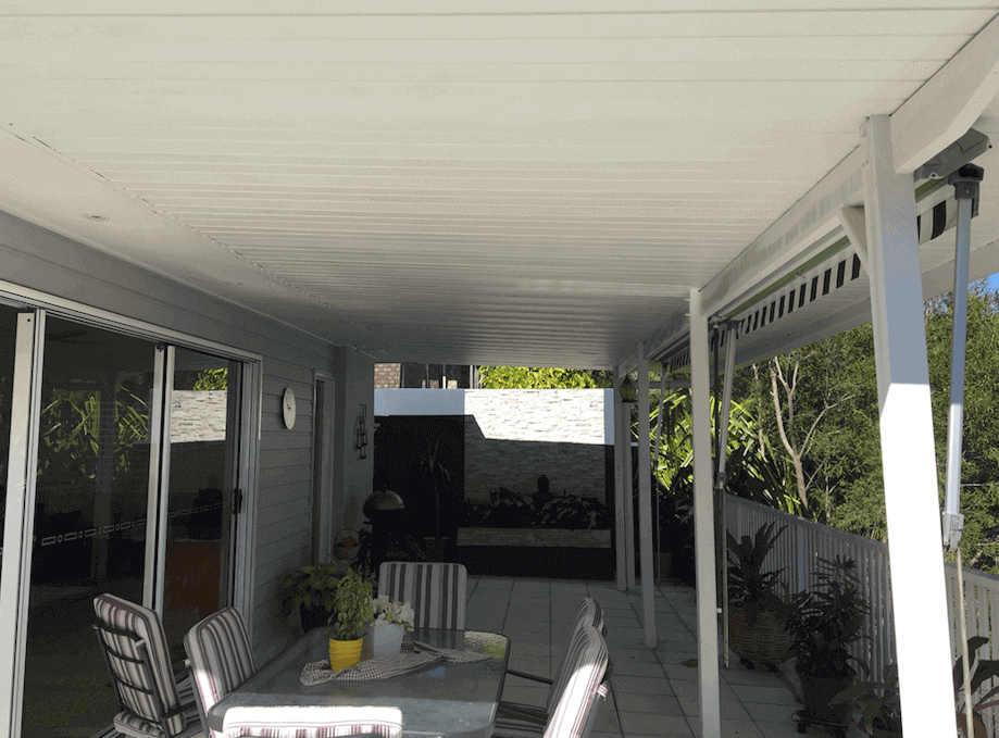 DIY Kit: V-Line Single Skin Patio/Carport Attached To Masonry/Brick/Concrete Wall 3 x 4.3m