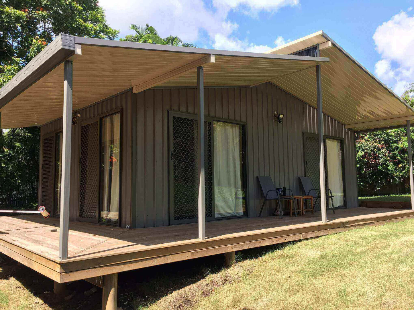 DIY Kit: V-Line Single Skin Patio/Carport Attached To Masonry/Brick/Concrete Wall 8 x 4.2m