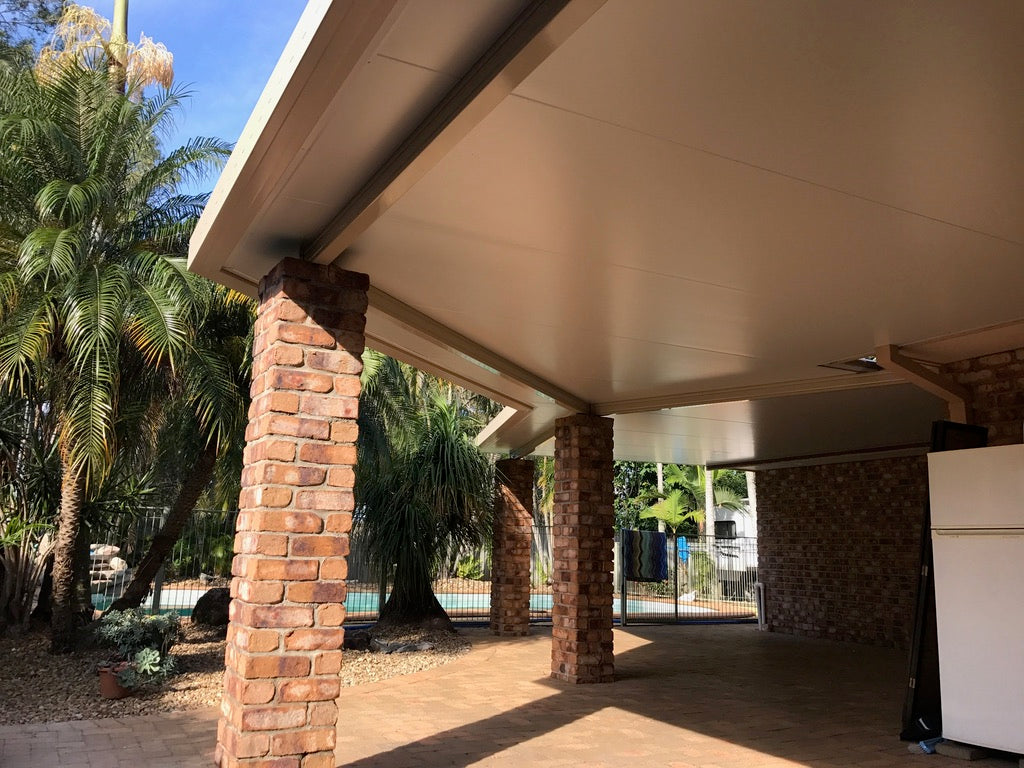 Insulated Patio/Carport Timber Wall 15 x 4.1m
