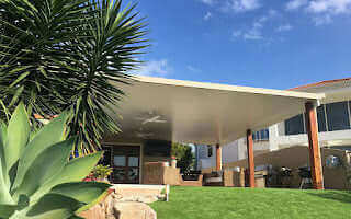 Insulated Patio/Carport Timber Wall 13 x 5.2m