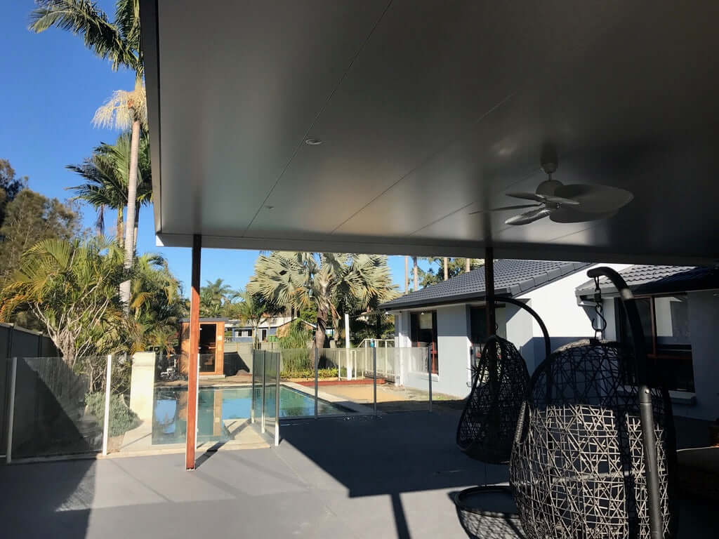 Insulated Patio/Carport Timber Wall 14 x 1.9m