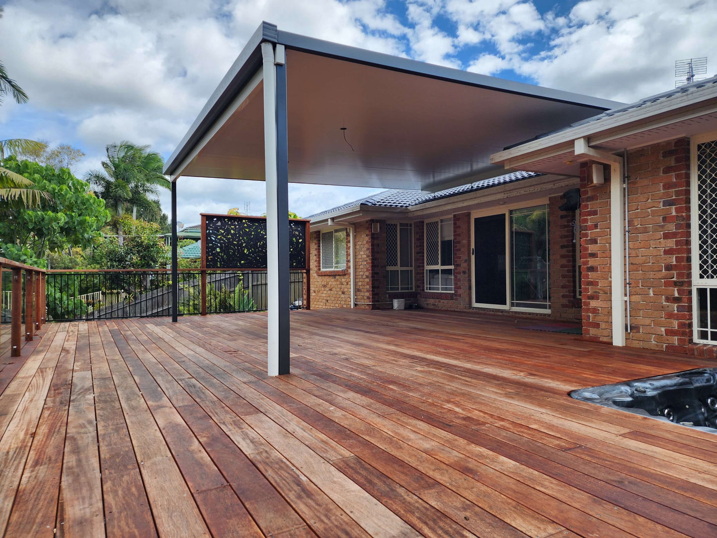 Insulated Patio/Carport Flyover 10.5 x 4.0m