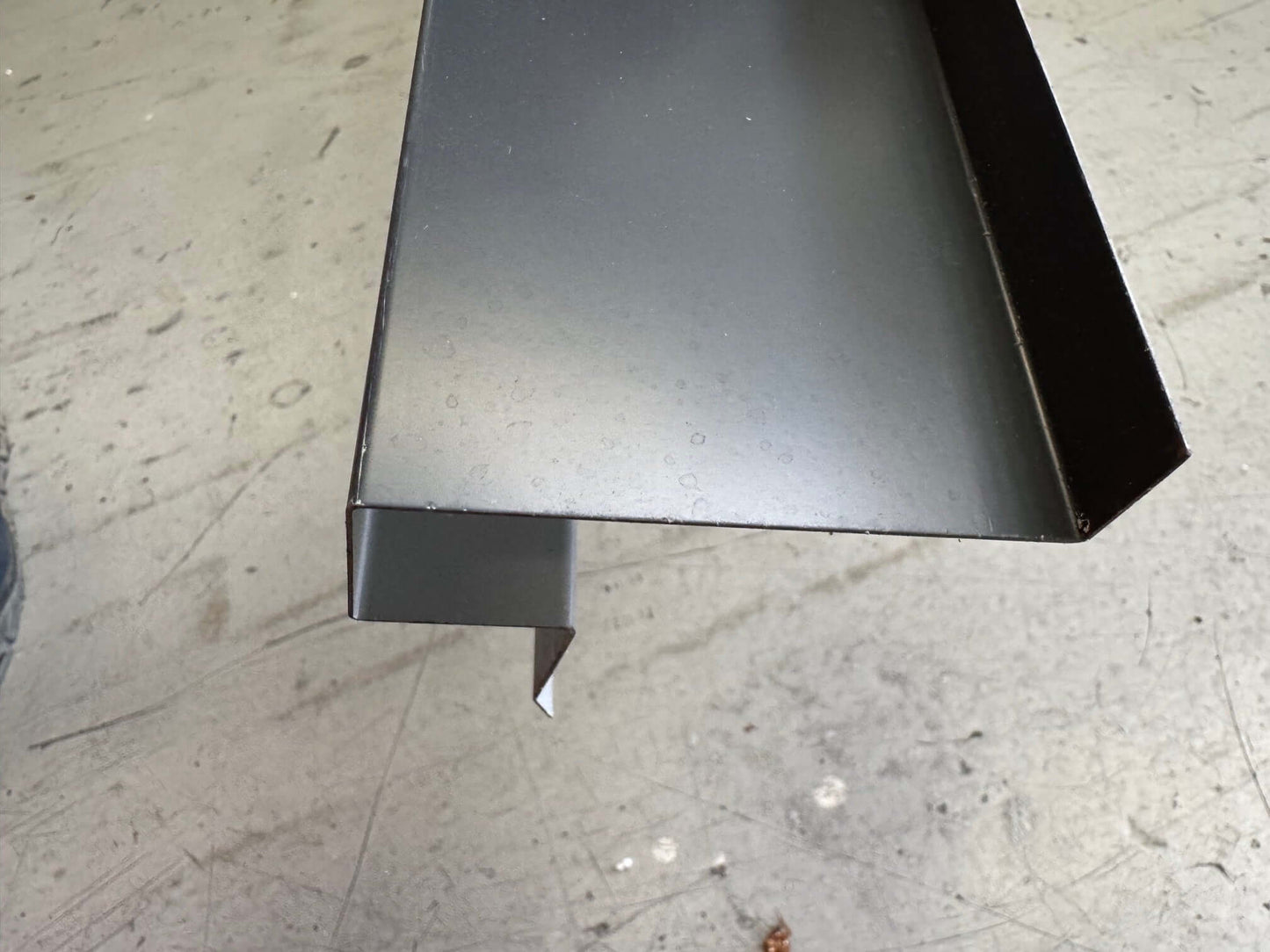 Corrugated Insulated Roofing Gutter Z Flashing per LM