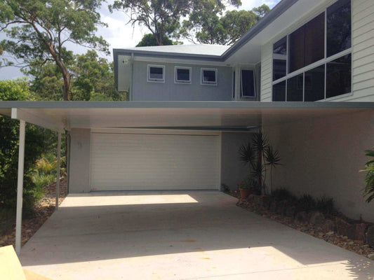 Attached Insulated Patio/Carport Masonry/Brick/Concrete Wall 8 x 3.4m